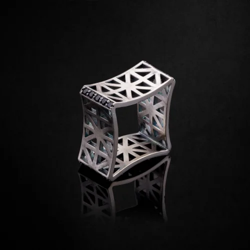 Ziggurat 925 Ayar Kristal Kare Yüzük