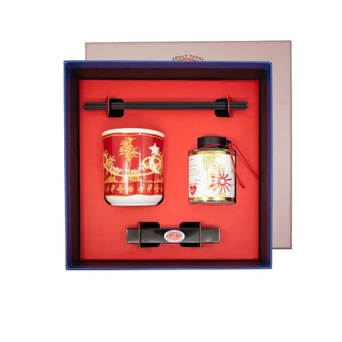 About Today Gift Box Of Candle & Fragrance 'shine'
