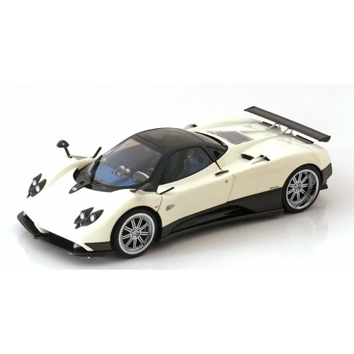 1:18 Almost Real 2005 Pagani Zonda F Bianco Fabriano Araba