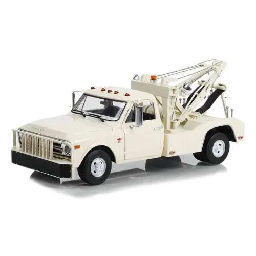 1:18 1968 Chevrolet C-30 Dually Wrecker