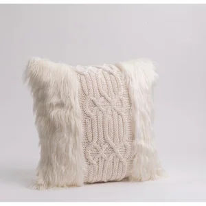 Lucca Pillow