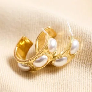 Lisa Angel - Chunky Oval Pearl Hoop Earrings In Gold