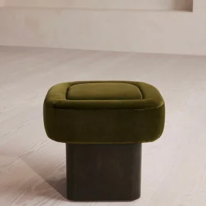 Vera Velvet Pouf