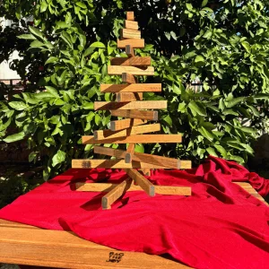 Ahşap Yılbaşı Ağacı