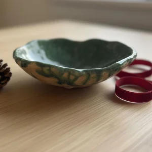 Yeşil Yaprak Formlu Seramik Kase