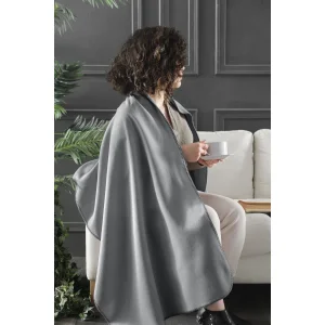 Bloom Fleece Shoulder Wrap