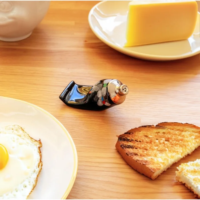 Pylones Pepper Shaker | Paint It Black - Palette image 4