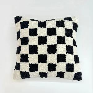 Chess  | El İşlemeli Dekoratif Kırlent Kılıfı