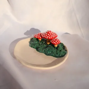 Mushroom Design Handmade Ceramic Incense Holder - Mushroom-themed Ceramic Incense Holder