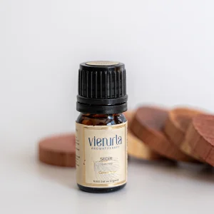 Natural Cedar Moth Repellent Discs Set - Cedar Discs & Cedar Essential Oil 5 Ml