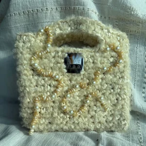 Ivory · Petite Pearl