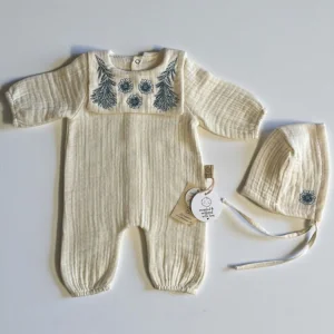 Morris Pattern Embroidered Muslin Newborn Set