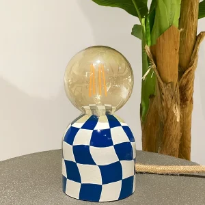 Dama Wave Table Lamp