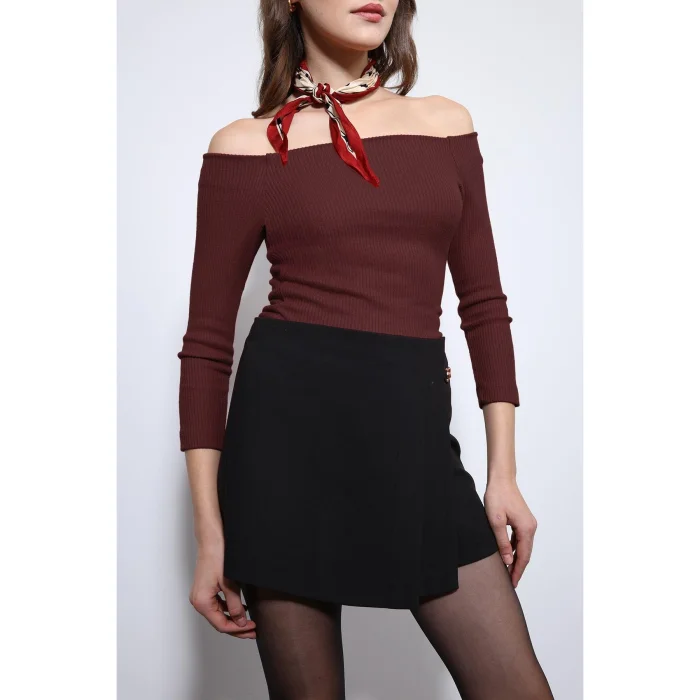 Shoulder Detail Top - 5