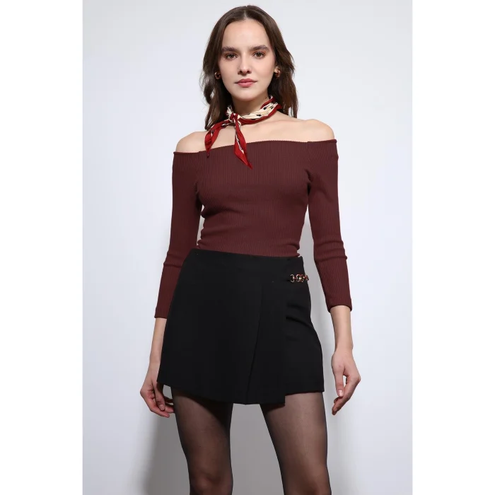 Shoulder Detail Top - 4
