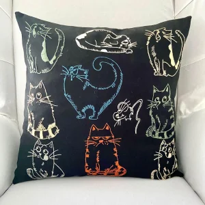 El Yapımı Nakışlı Kedi Figürlü Yastık Kılıfı