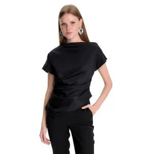 Vionda Poplin Bluose