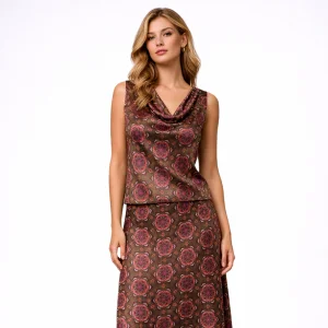 Floral Desenli Degaje Detaylı Saten Bluz