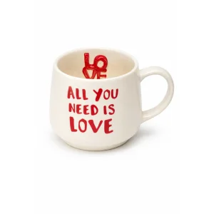 Love Yazılı Seramik Kupa