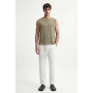 Textured Sleeveless T-shirt - 1