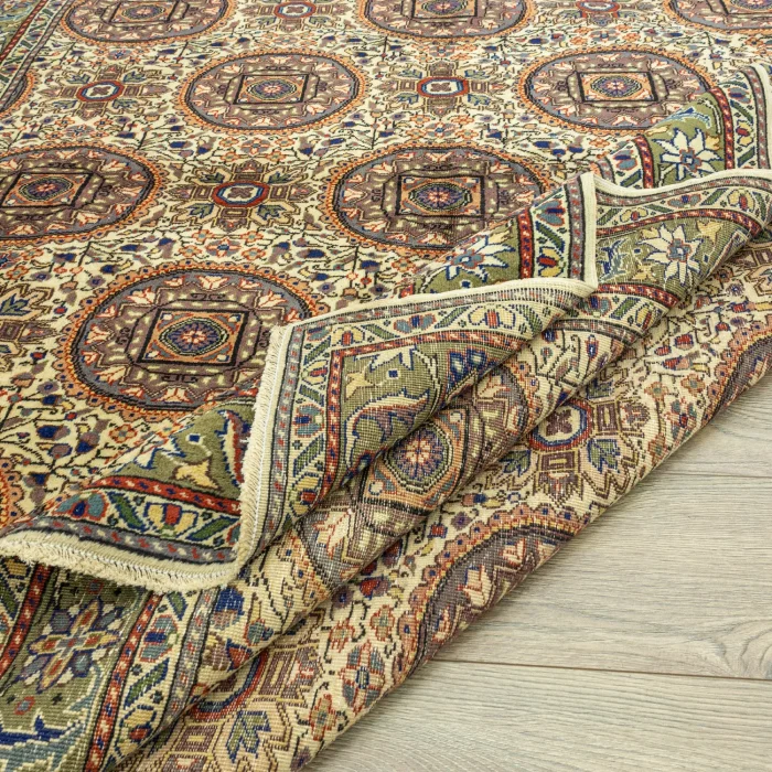 Rustically Designed Kayseri Hand-Knotted Rug - 4