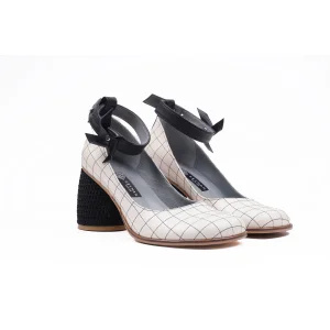 Jordie Pinwheel Ecru Black High Heel Shoes