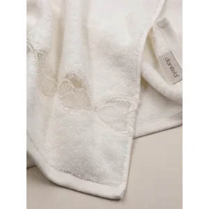 Fleur 3-Piece Guipure Bath Towel Set - 3