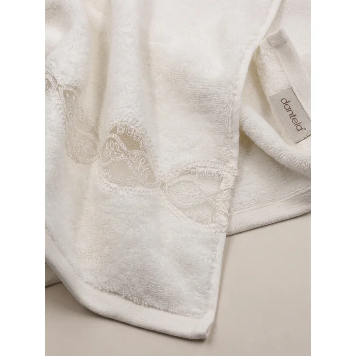 Fleur 3-Piece Guipure Bath Towel Set - 3