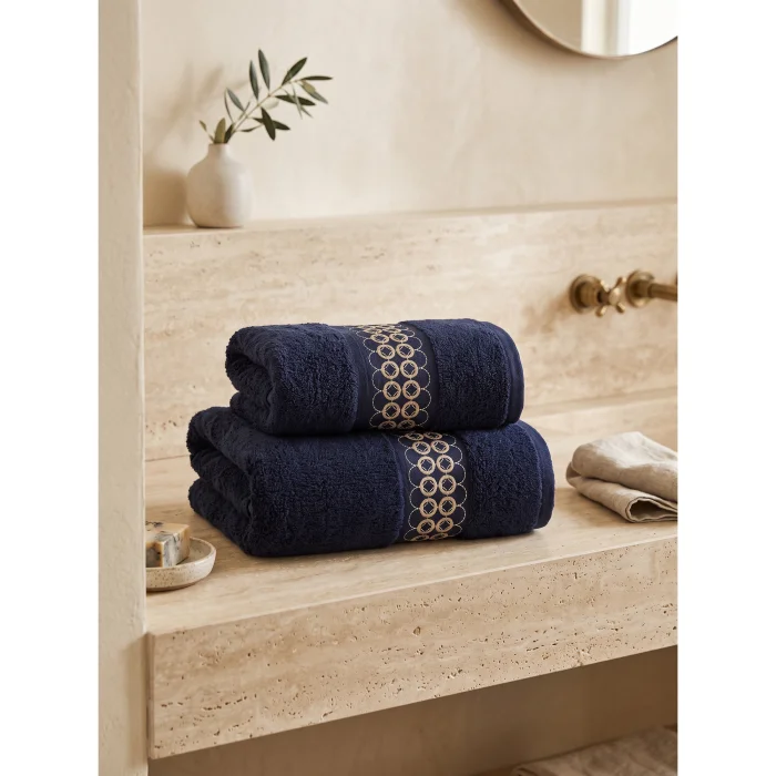 Nomad Embroidered 2-Piece Bath Towel Set - 3