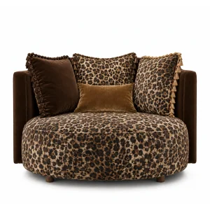 Leoparde Collection Wide Armchair