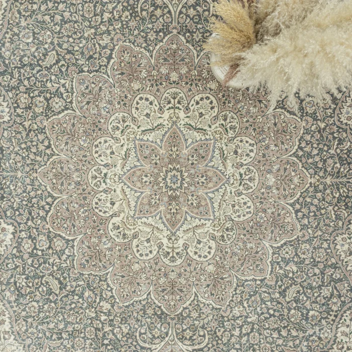 Barez Pastel Colored Hand-Knotted Rug 246x366 Cm - 5