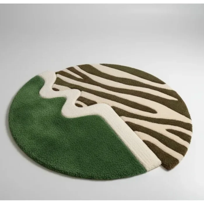 Minimalist Tufting Rug & Wall Decor - 1