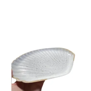 Stoneware Shell Serving Plate - 4
