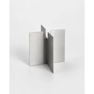 Axis Mini Metal Şamdan - 1