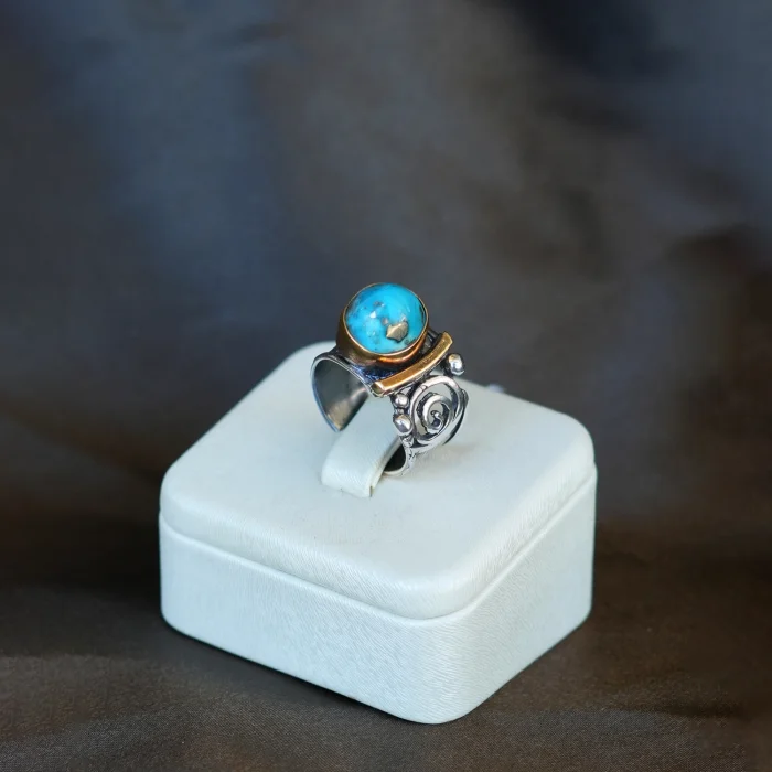 Turquoise Antique Silver Ring - 4