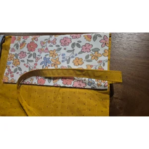 Foldable Floral Pen & Brush Case Organizer - 7