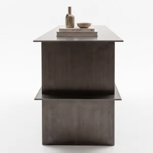 Arken Metal Console - 3