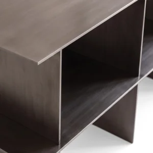 Arken Metal Console - 5