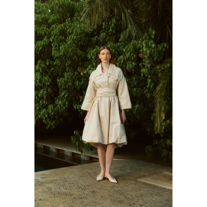 Retro Lace Detail Trench Coat - 2