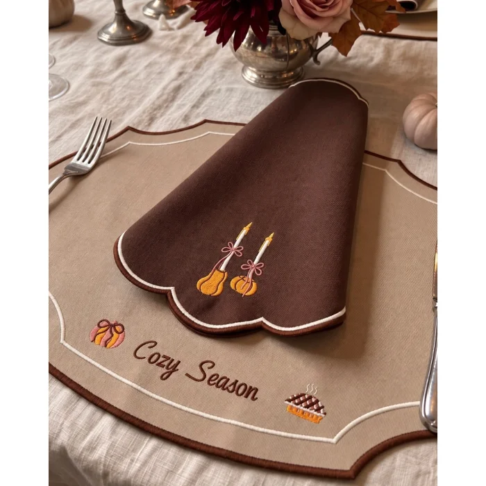 Cozy Season Balkabağı Nakışlı Amerikan Servis & Peçete Sofra Seti - 5