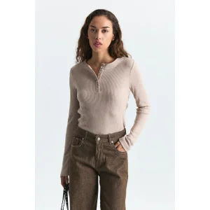Henley Rib-Knit T-shirt - 5