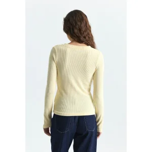 Henley Rib-Knit T-shirt - 4