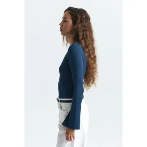 Batwing Sleeve Basic T-shirt - 3