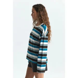 Long Sleeve Striped T-shirt - 5