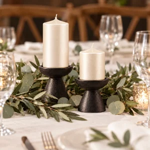 Sedef White 2-Piece Pillar Candle Set - 3