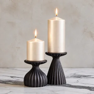 Sedef White 2-Piece Pillar Candle Set - 1