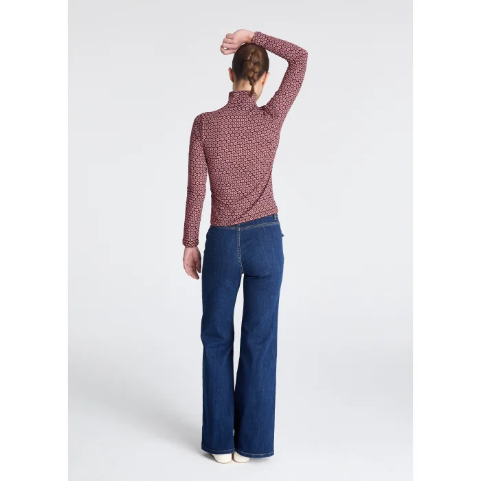 Zippered Turtleneck Top - 3